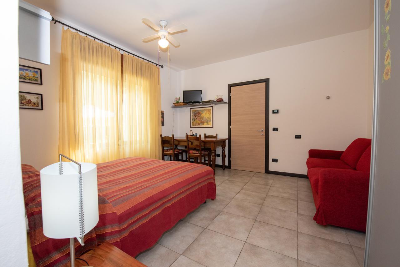 Il Boschetto Apartman Torri del Benaco Kültér fotó